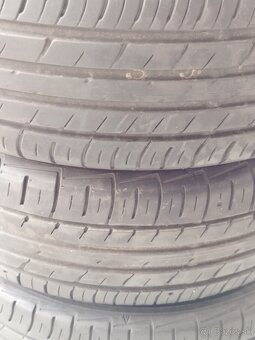 195/65 r15 letne pneu falken - 2