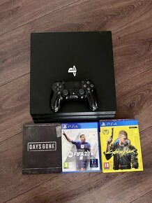 PlayStation 4PRO 1TB - 2