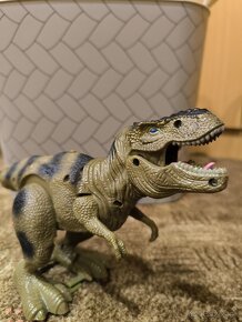 Dinosaury - 2