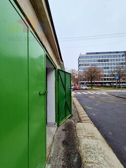 Na predaj garáž, 18 m², Gusevova ul., Bratislava - Mlynské N - 2