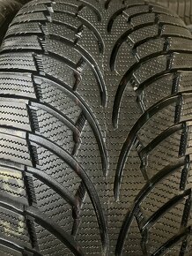 245/45R19 102V - 2