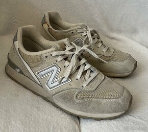 Tenisky New Balance. Velkost 38. - 2