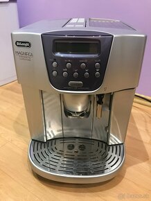 Predám automatický kávovar Delonghi Magnifica Pronto - 2