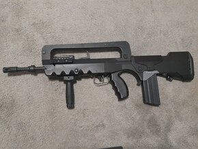 Airsoft Famas F1 Evo - 2