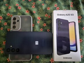 Samsung A25 5g dual sim modro čierny nalepene ochranne 4d sk - 2