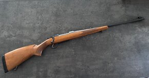 Predsm guľovnicu CZ550 - 2