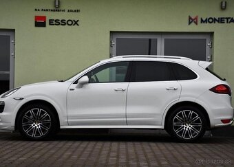 Porsche Cayenne S 4.2 V8 BOSE NEZ.TOP PANO AIR 281 kw - 2