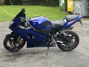 SUZUKI GSX-R 600 - 2