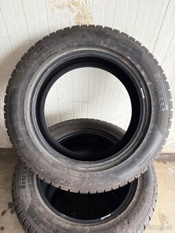 Pirelli 215/60 r17 - 2