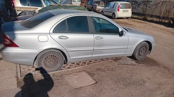 Mercedes c w203 1.8t benzín - 2