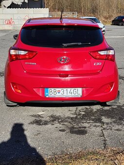 Hyundai i30 1.6 MPI - 2