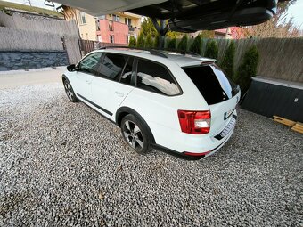 Škoda Octavia Scout 2.0TDi  4x4 135KW - 2