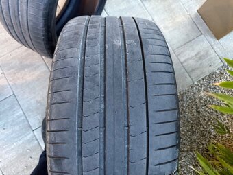 Sada letných pneumatík Pirelli 275/40R21 a 315/35R21 - 2