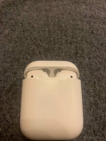 Apple AirPods - 2