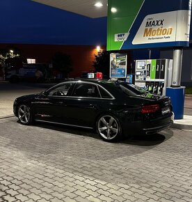 NA PREDAJ - 2011 AUDI A8L D4 4.2FSI (374HP) - 2