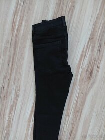 Čierne elastické skinny rifle/nohavice - 2