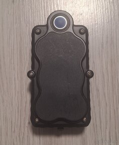 Sledovacie zariadenie / vodotesný GPS Tracker s magnetom - 2