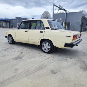 Lada 2105 - 2