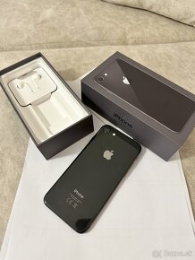 Apple iPhone 8 64 GB Space Grey - 2