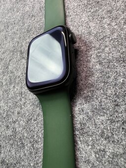 Apple Watch 7 45mm tmavo zeleny - 2