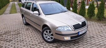 Škoda OCTAVIA Combi 1.9 TDI DSG - 2