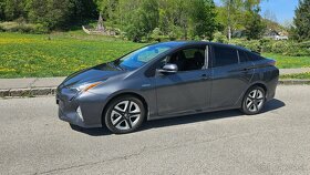 Toyota Prius Executive - 2