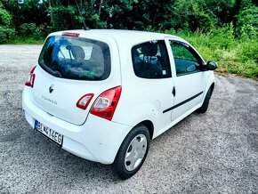 Renault Twingo 40 658 km, 2012, 1.2, 55 kW - 2