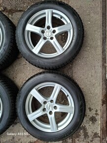 225/60r17 Kia hyundai elektrony 5x114,4 zimne gumy - 2