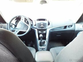 Predám Opel Zafira 2.0D - 2