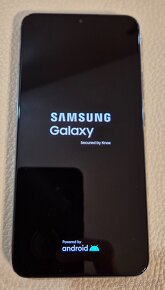 Samsung Galaxy S 22 plus - 2