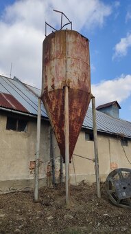 Silo na obilie - 2