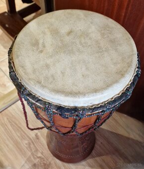 Ručné vyrezávané djembe - 2