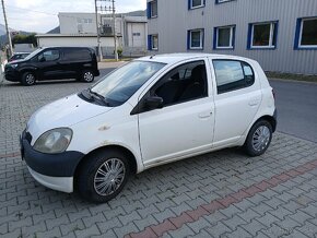 Toyota Yaris 1.0 vvti - 2