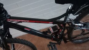 Bicykel celoodpruzeny 24" juniorsky - 2