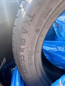 Continental 235/55 R18 - 2