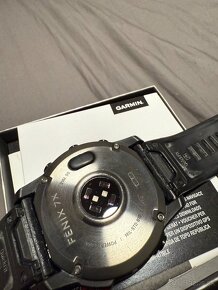 Predám hodinky Garmin Fenix 7x Solar Carbon Gray - 2