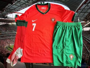 dres Ronaldo Portugal 2025 - 2