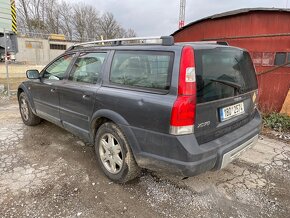 Volvo XC70 2.4 D5 AWD automat - 2