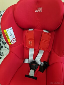 Predám autoswdačku Britax Römer - 2