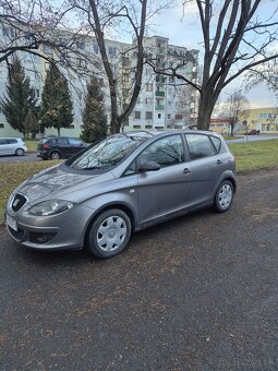 Predám alebo vymením Seat Altea 1,6 75kw r.v.2007 198×××km - 2