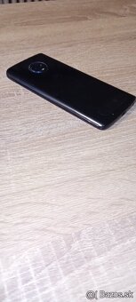 Motorola G6 / 3/32GB TOP stav - 2