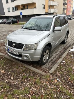 Suzuki Grand Vitara 1.9 DDiS 4x4 - 2