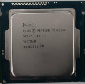 Predám CPU  i3-4130, G3240, XE5472 - 2