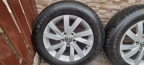 Predam Vw Aragon elektrony 5x112 r16 et41 215/60r16 zimné - 2