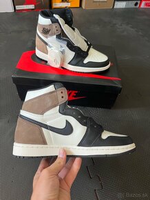 Nike Air Jordan 1 Dark Mocha - 2