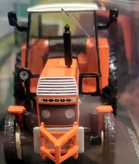 Zetor Crystal/ Ursus C385  1:43 - 2