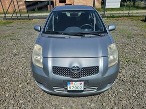 TOYOTA YARIS 1.3 benzin Automat - 2