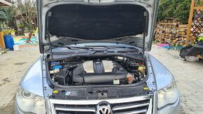 Volkswagen  Touareg 3.0 Tdi - 2