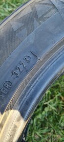 215/55 r17 zimne nexen - 2