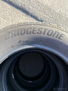 Brigstone 215 60 R16 - 2